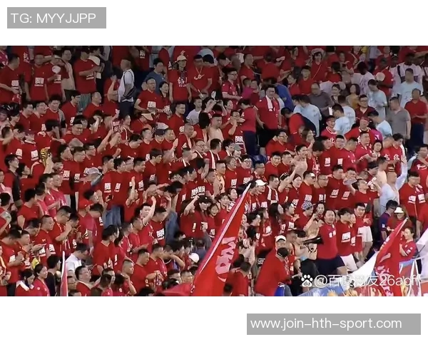 菲叙足球对抗赛精彩回顾球迷热情高涨展现足球魅力与友谊精神 菲叙足球对抗赛精彩回顾球迷热情高涨展现足球魅力与友谊精神