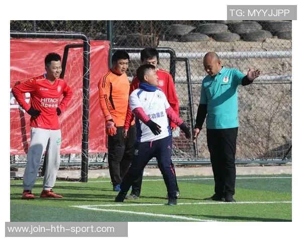 王磊独家分享足球心得与技巧助你提升球技与战术理解 王磊独家分享足球心得与技巧助你提升球技与战术理解